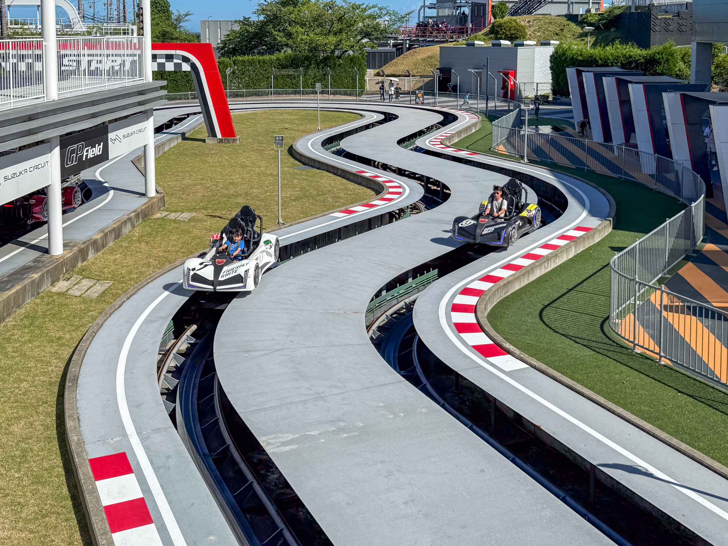 Photo of Duel GP (Right)